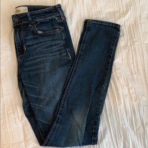 Hollister Dark Wash Jeans